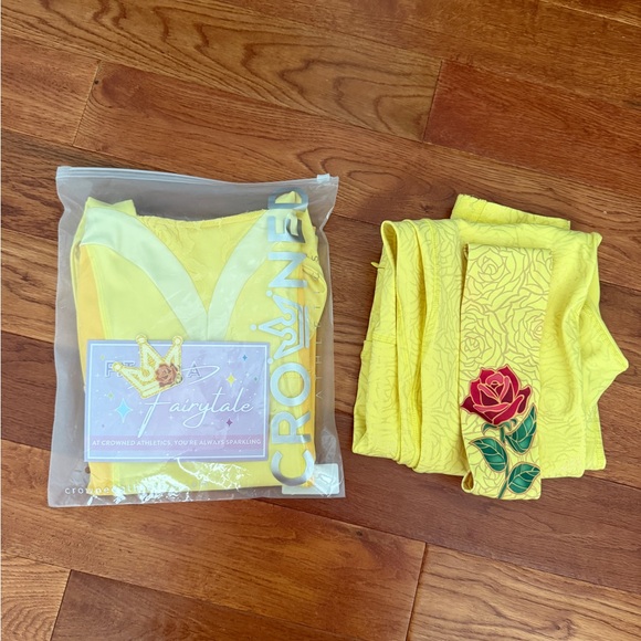 Crowned Athletics Enchanted Rose Athletic Tank and Leggings Size M - Picture 9 of 12